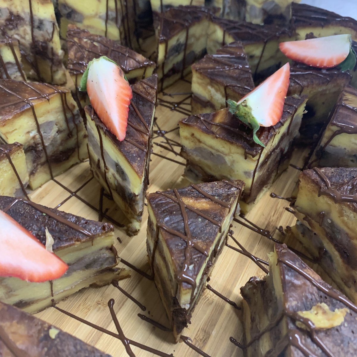 RustysatBlue1's tweet image. Don’t forget, we also can easily hold your functions!
.
.
BOOK YOURS TODAY!!!
.
.
Visit our website at link in bio for event menu options and details!
.
.
We look forward to hosting your event soon.
.
.
#rustysatblue #villageofbluemountain #privateparty #booknow