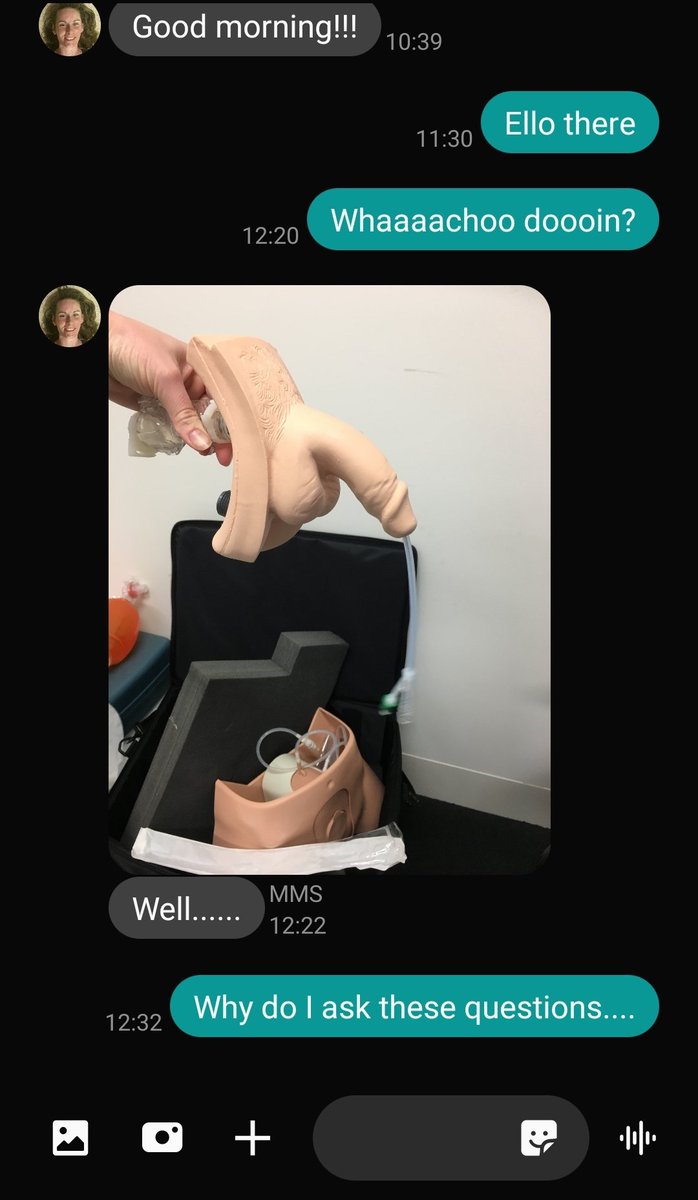 DocOnSkis's tweet image. Doc/nurse life... 

#thisisnormal