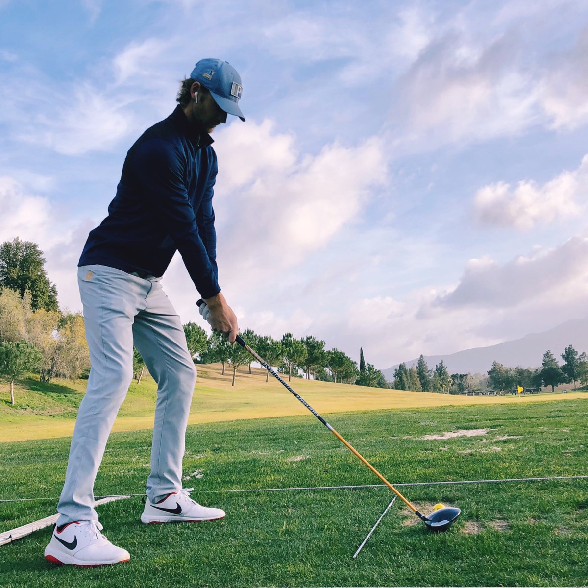 As Tiger Woods once said, 'Golf is evolving, every day, every shot.' Never forget it, don't stop exercising, never give up on your #passion!⁠
.⁠
.⁠
.⁠
.⁠
.
#sportquotes#golffocus#selfimprovement#cpgolftraining#marbellagolf#golfing#golfquotes#golfmalaga#golfaddict#motivation