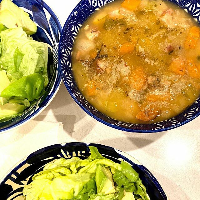 StephaniesDish's tweet photo. Ham and white bean soup that we made in the slow cooker on @jasonshowtv with @kendall.mark yesterday! #freezerfebruary is going good but i keep cooking as fast as i am freezing. #staythecourse
#freezerfebruary .
.
.
#stephaniesdish #weeklydish #jasonsh… https://t.co/bCNaFxKbLA https://t.co/EKn3Wc07tr