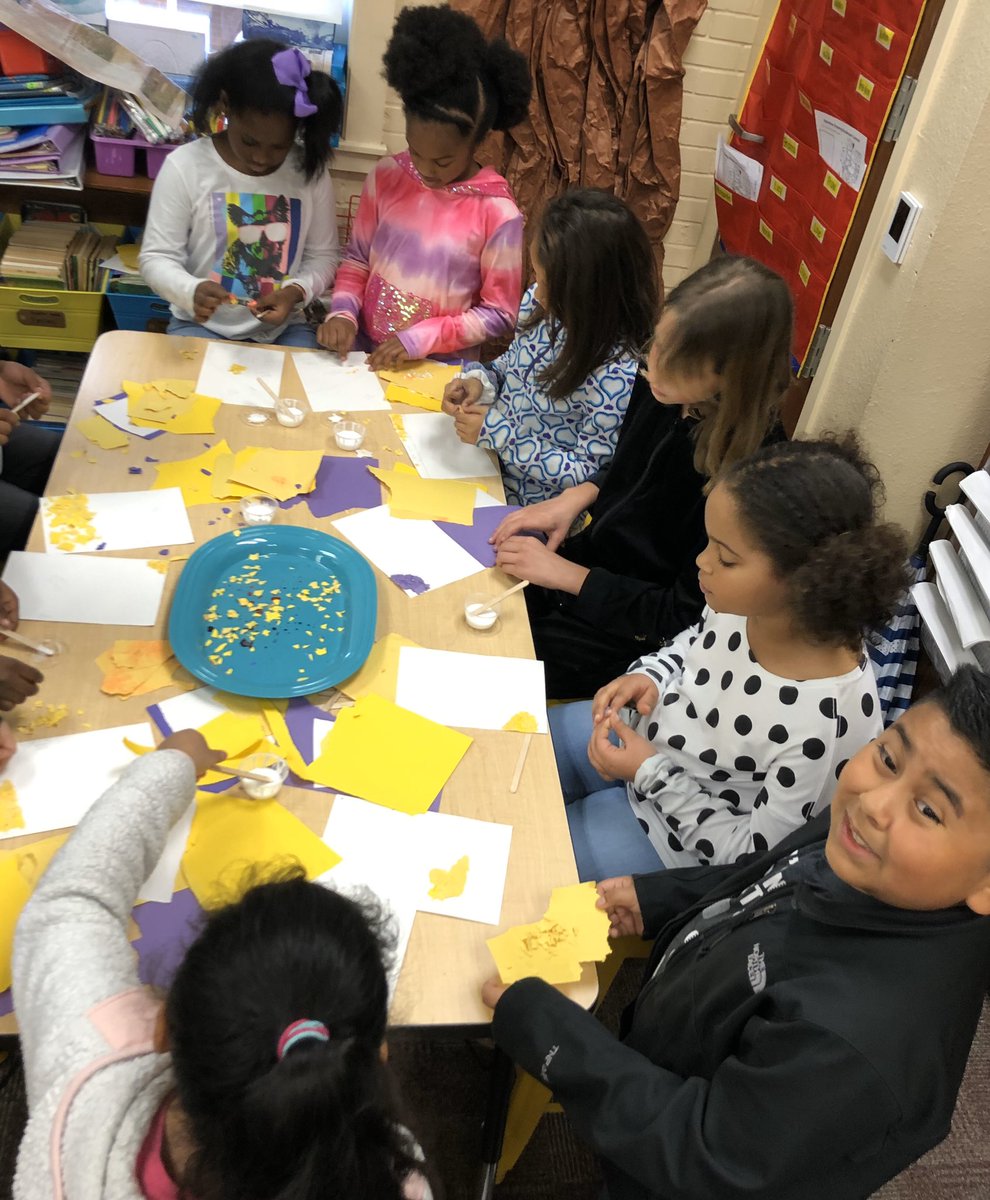 Started our grade level Untold Story project for Black History American month today. Our 3rd graders enjoyed every minute of it. Can’t wait to see the finished product!💜 <a href="/caldwelltisd/">Caldwell Arts Academy</a> <a href="/AMcClure_33/">Ashlee McClure</a>