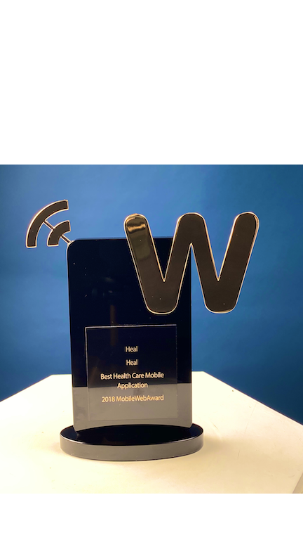 HealApp's tweet photo. Best healthcare mobile application? US? That’s right! Just a friendly reminder that you can use our award-winning app to book a house call today for just about anything you’d need to see a doctor for.  
.
#HealApp #LoveOurPatients #StayWell #DoctorsToYourDoor #Open365DaysAYear https://t.co/p2e7g0KZQJ
