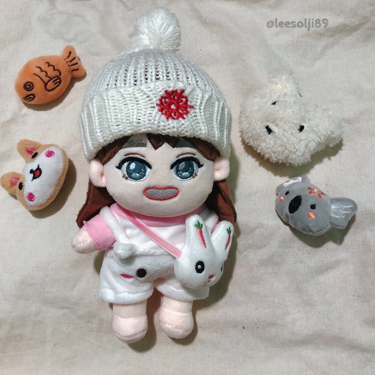 leesolji89's tweet photo. This is my daughter, her name is Ahn Hana ( it's mean flower and number 1) she's so lovely, right? 
Many thanks to @pogi_web &amp; @Diss_OrderGoods https://t.co/rbkRdimAC4