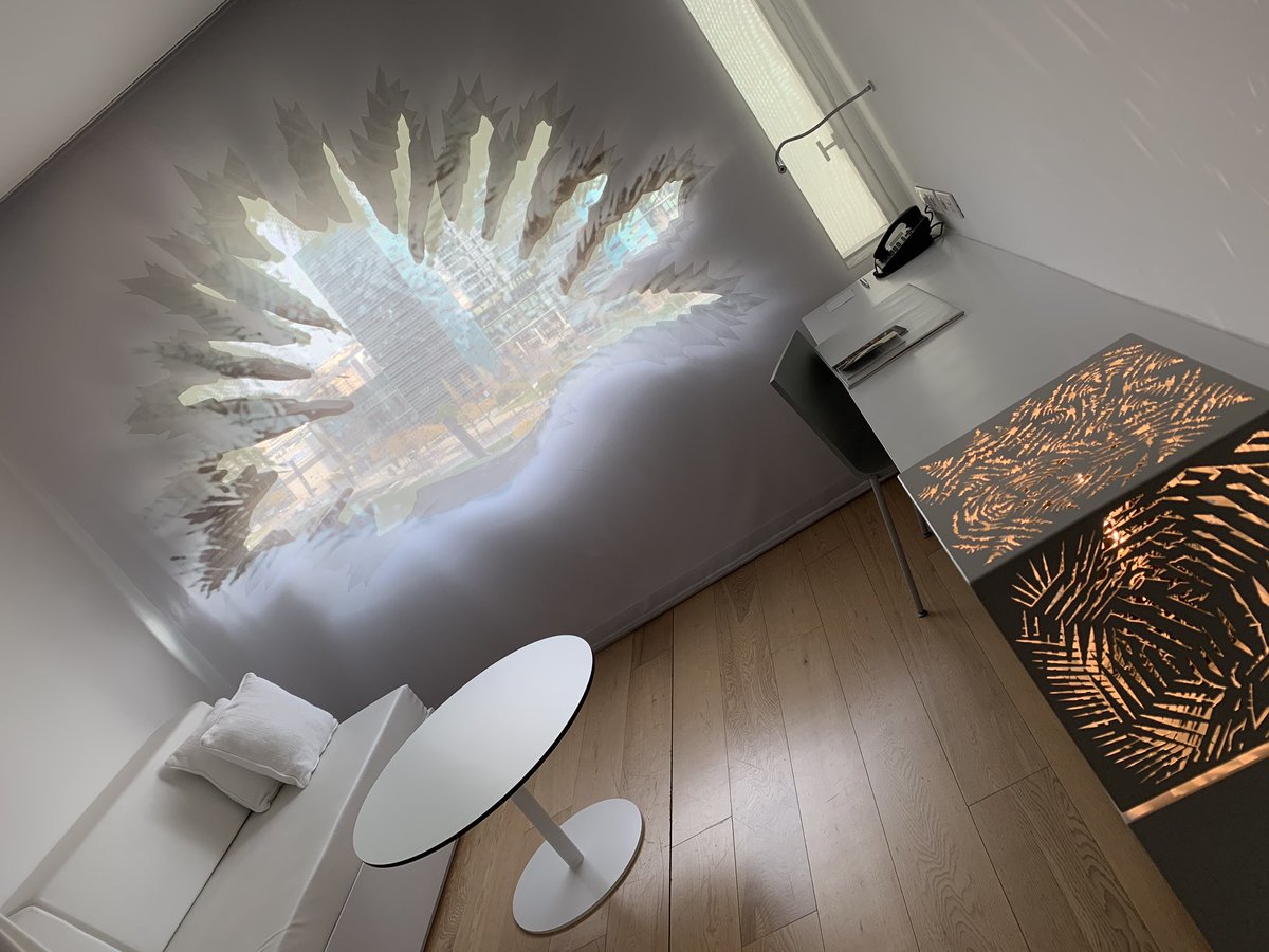 TTA_Nikki's tweet photo. A big warm Hola! from @RenHotels #Barcelona #Fira Looking forward to spending the next 4 days at this gorgeous venue with @TheTurnerAgency...here’s a sneak peak of my stunning bedroom 😍 #events #eventprofs #venue #supplierspotlight #travelswithtta https://t.co/Ct50zdIprs
