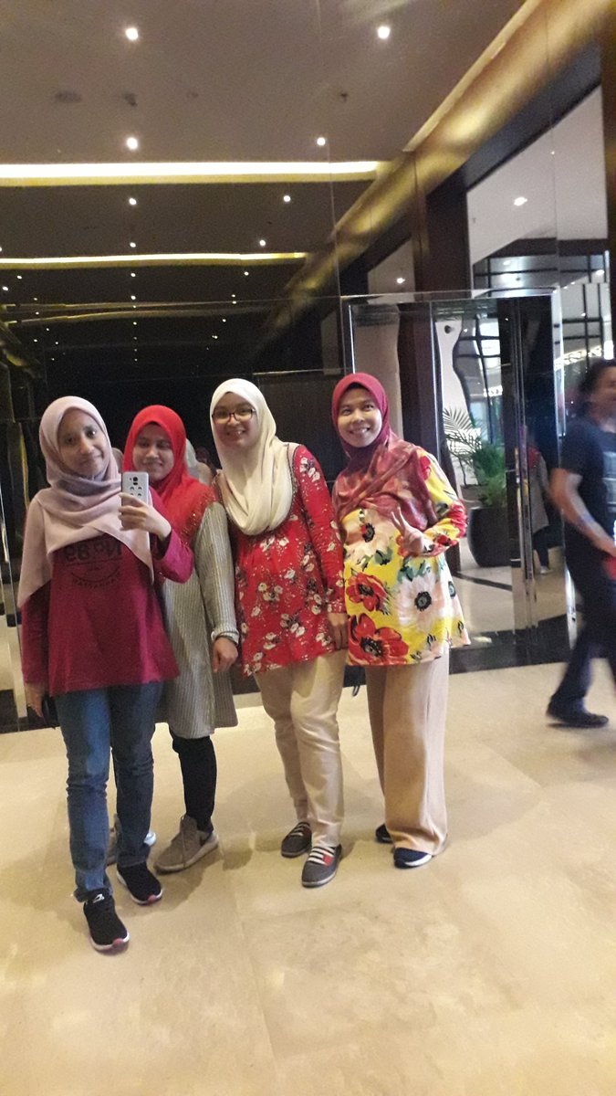 faraaaaain's tweet photo. @tashafatnin 😍🥰😘 https://t.co/iZShTzsVnT