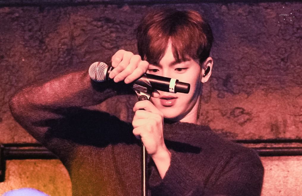 offshw's tweet image. 200211 99.7 NOW in SF  🎤

#셔누 #ショヌ #SHOWNU