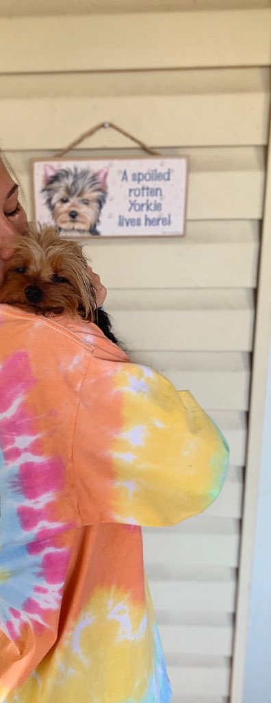 mollyysuee's tweet photo. My puppy is now in her terrible twos!!! She never stops whining no matter how happy she is!!! I love my little stinker!! ❤️❤️🐶 https://t.co/mxwxlv5ecw
