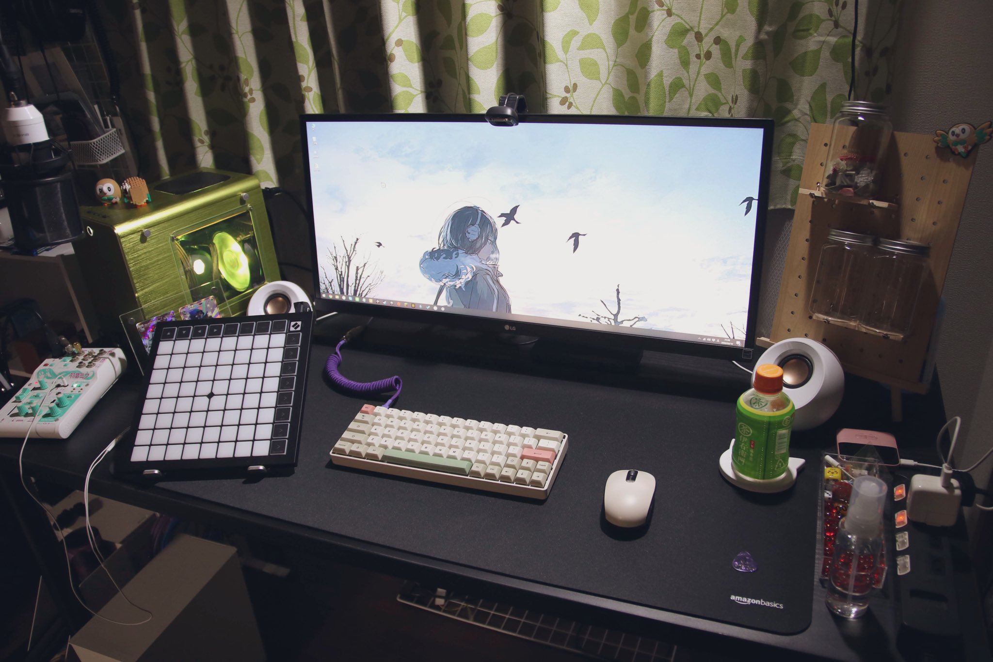 ぱれす オシャレでかわいいデスク環境を作りたい お前らのpcデスク周り晒していけ T Co Ghnqgxdxrm Twitter