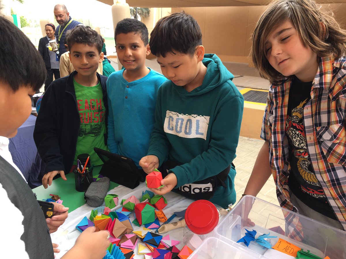 GISPYPC's tweet image. Learning in a real life context - Grade 5 students showcase their entrepreneurial skills in the culmination of their Trade unit with Market Day @GreenfieldIntS @MrJamiePlunkett @GISPRIMARYHOP @ibpyp #Taaleem