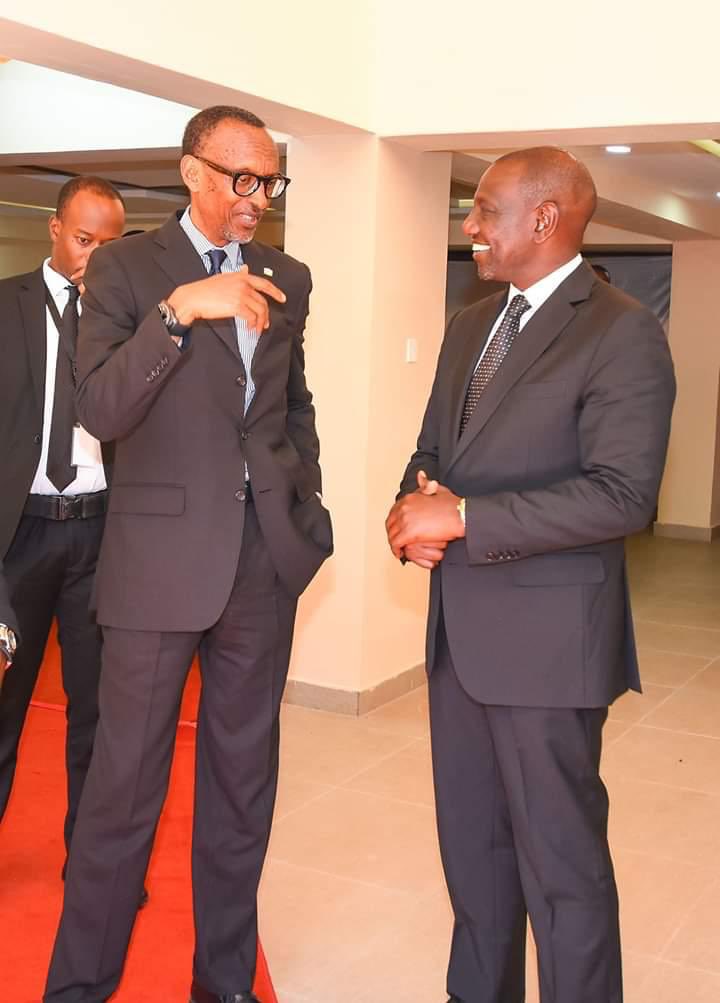 modric_hafid's tweet photo. Dp @WilliamsRuto welcoming several heads of states yesterday at nyayo stadium! Brilliant fella! #Ruto presidency is unstopable! #bbifraud cohorts like @FredMatiangi &amp; @AtwoliDza reduced to mere expectators! Haters let this sink in! #rutoisthesolution #MoiFarewell #moiburial #Moi https://t.co/tvnNKXn5fz