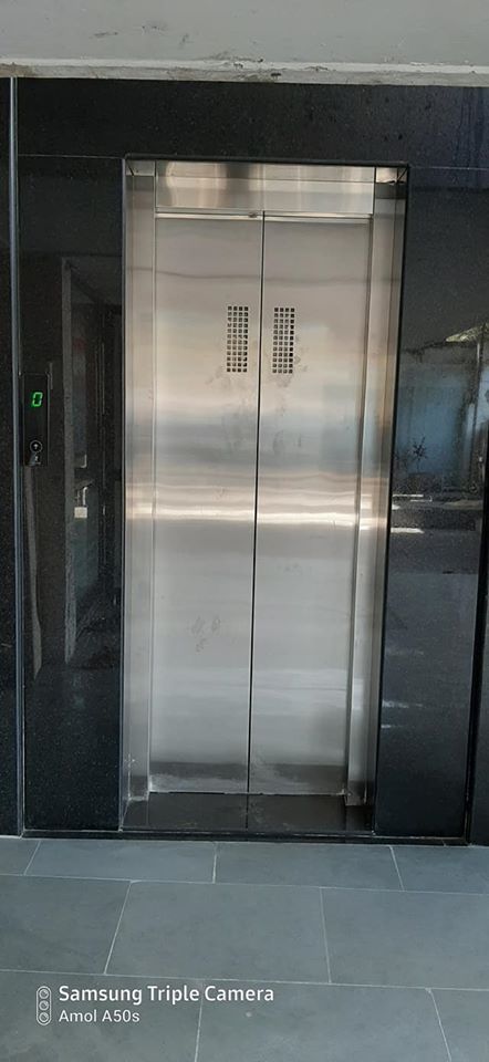 SS And Glass Center opening Full Vision Elevator Door at Rs 53000