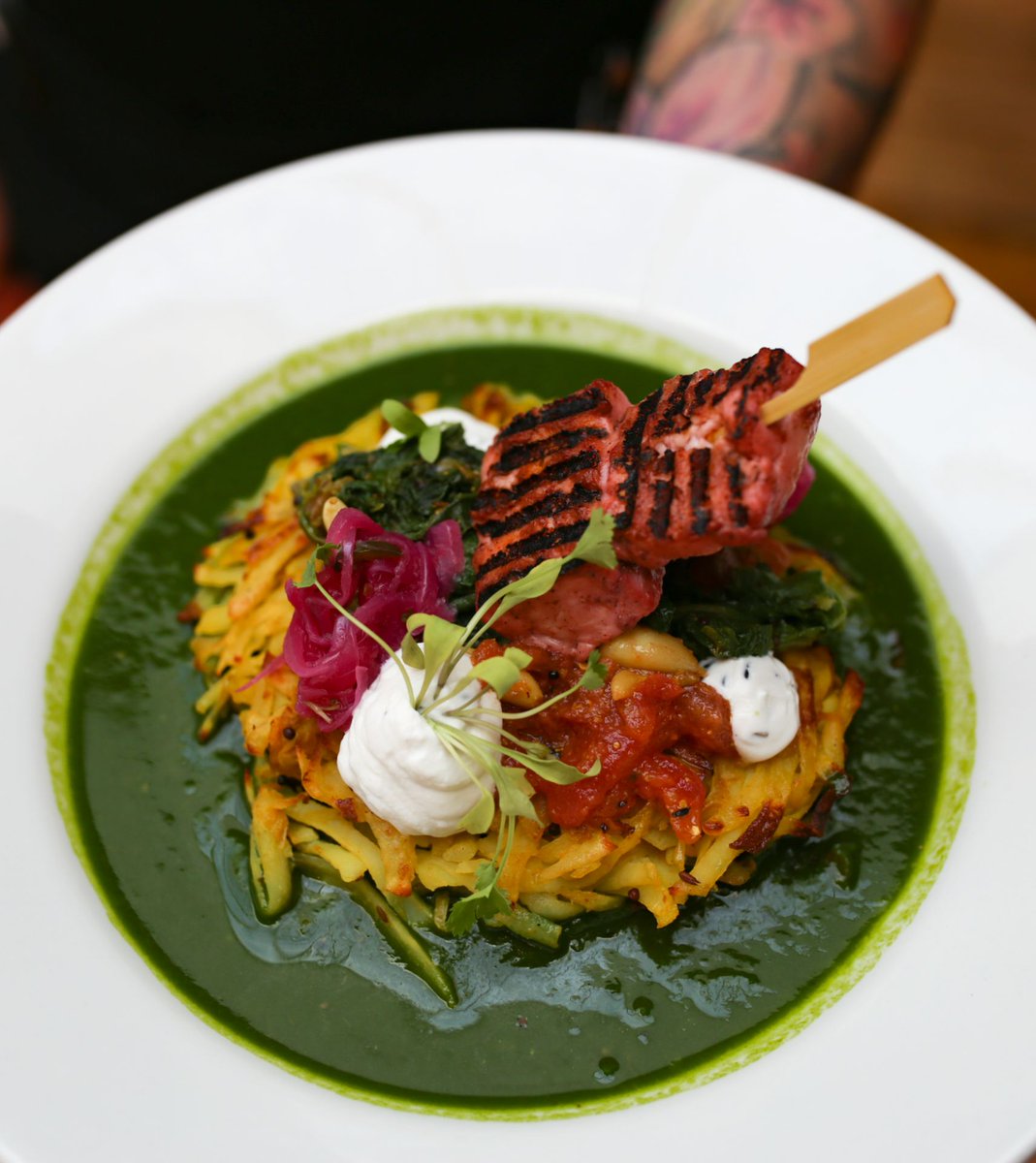 Plant Champion winners of the 2019 BRAVO awards <a href="/TerreaTerre/">Terre a Terre</a> are continuously pushing boundaries of what you can do with vegan and vegetarian food
restaurantsbrighton.co.uk/brightons-best…
#RestaurantsBrighton #Vegan #VegetarianBrighton #PlantPower