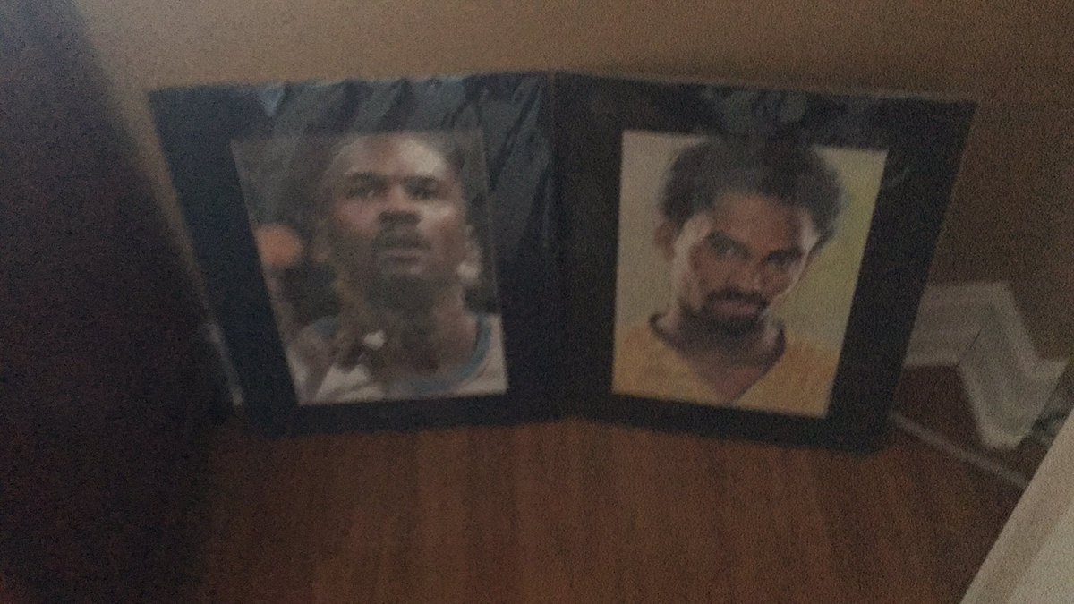 JayD8832's tweet photo. My posters of Michael Jordan and Kobe Bryant in my room https://t.co/XCBKHNXZDg