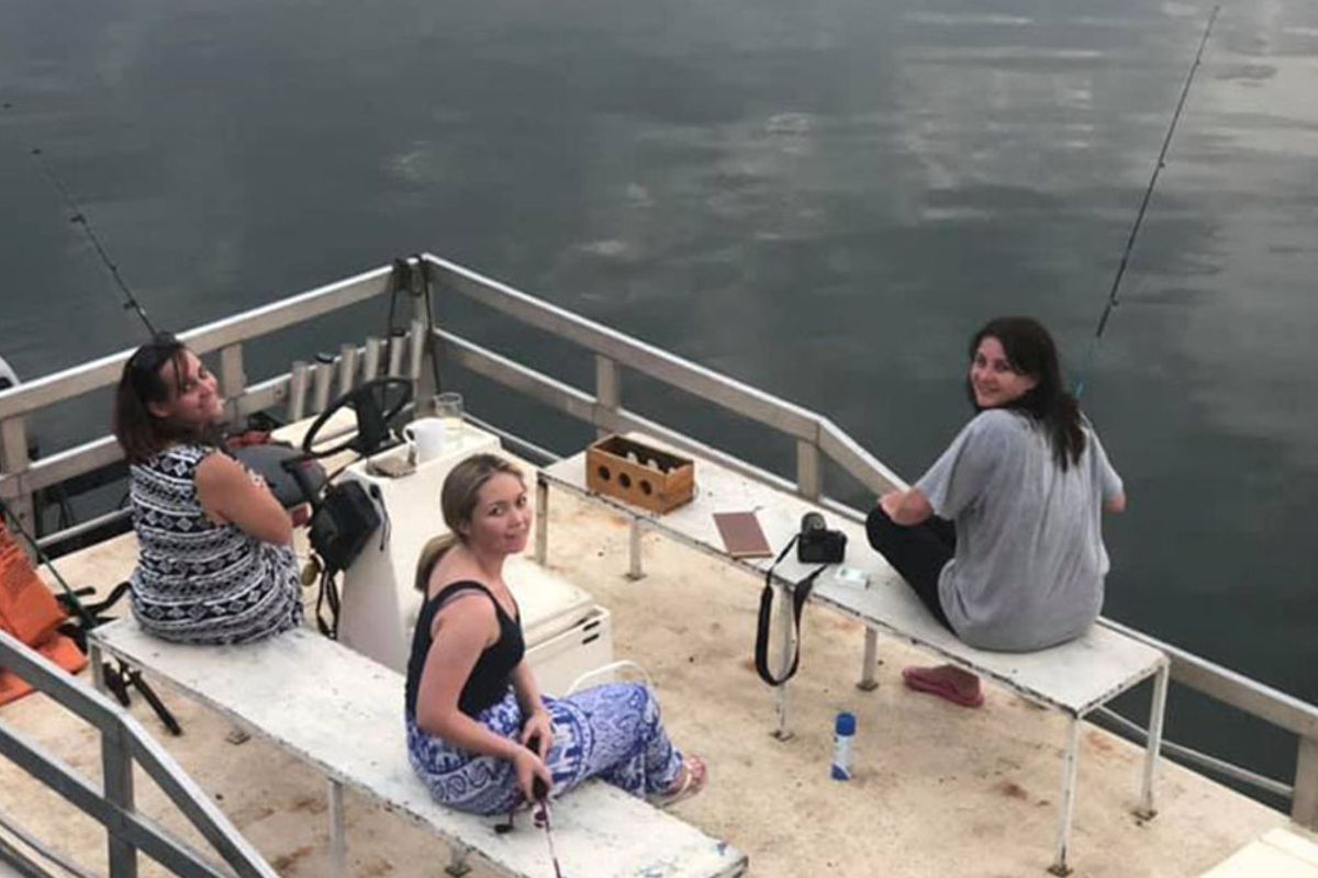 KaribaHolidays's tweet photo. It's idyllic on #LakeKariba. https://t.co/wMRkoZtEna