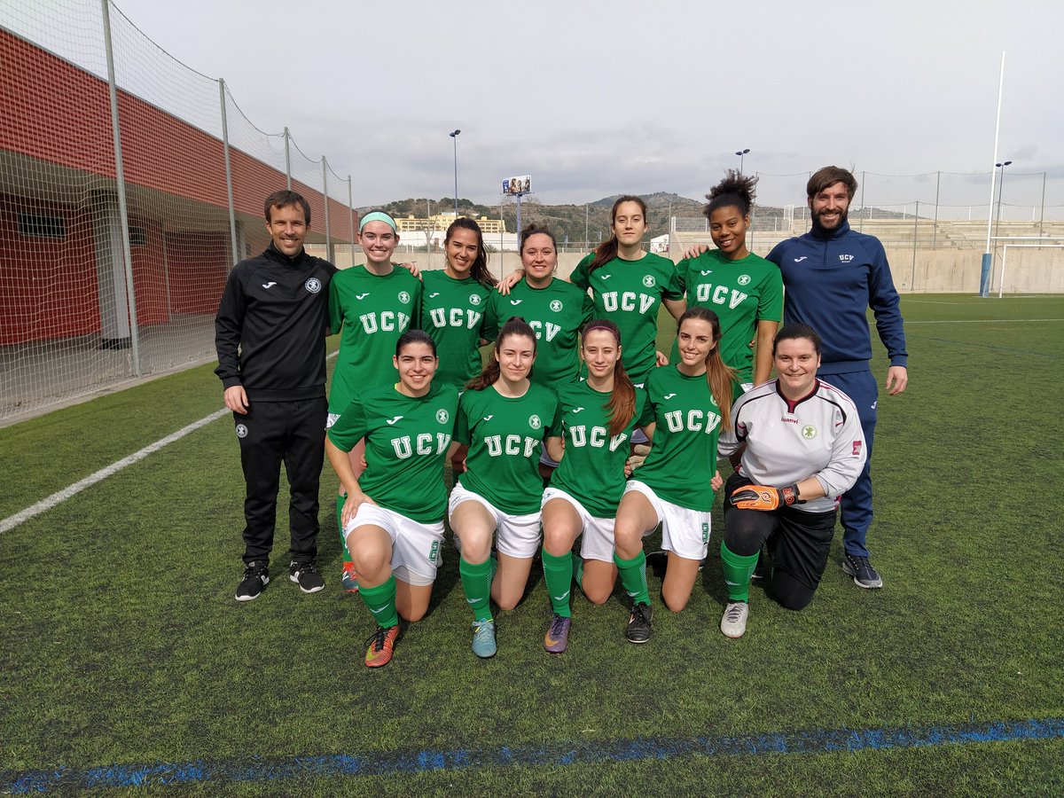 safd_ucv's tweet photo. #CADU_FÚTBOL Preparadas para divertirnos en la cuarta jornada CADU contra @esportsUJI. 
@UCV_svm @safd_ucv #comienzaelpartido #muchasganas https://t.co/KuMKuvqdDb