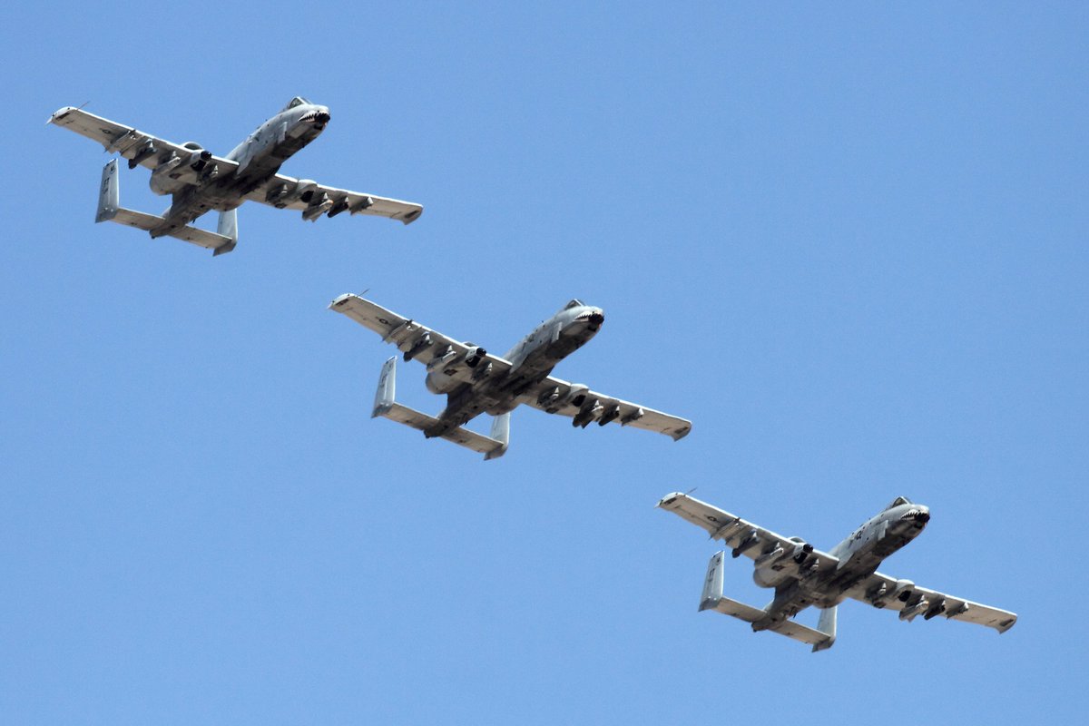 look9112's tweet image. #WarthogWednesday
#a10thunderbolt
#aviationgeek