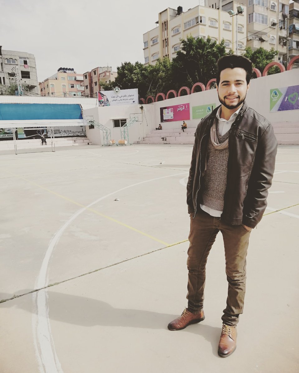 MahmoodBanat99's tweet photo. ما زال في الحياة متسع لحياة أفضل .. لنثق دائماً أن شيئاً جميلاً سيحدث لو بعد حين . https://t.co/LPtXUDdd9X