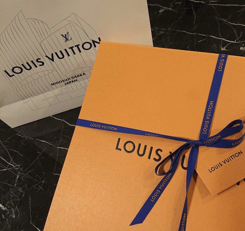 aaabbbccctkt's tweet image. つい最近の買い物
結構使ったなぁ🤑🤑笑

まぁでも、頻繁に買い物行くわけじゃないしたまにやからはいいな🙆‍♂️

お金は増やしたら使わな！！😆