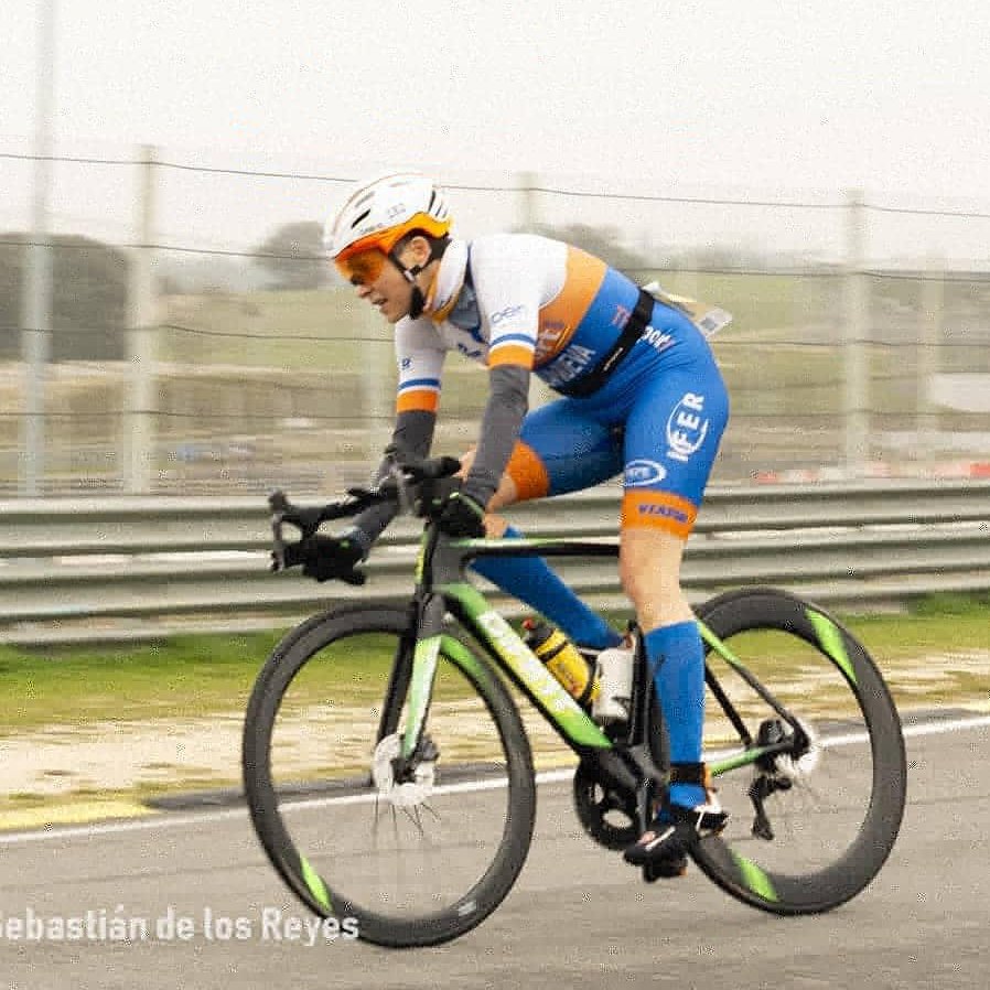 Enhorabuena a los miembros de <a href="/TRISportGetafe/">TRISport Getafe</a>  que compitieron este fin de semana en el #Duathlon 🚴‍♂️ del circuito del Jarama. Increíble el estado de forma de <a href="/Olganodrafting/">Olga Villanueva</a> con otro primer puesto en la General ¡Felicidades!