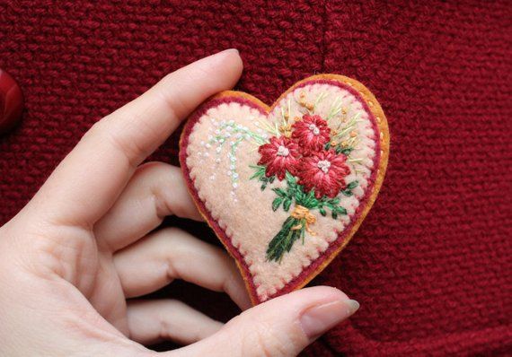 webbrainsol's tweet image. Convey your feelings to your loved one with a special personalised embroidered gift on this Valentine&apos;s Day. Get the design you want: bit.ly/31kODb7
#valentines #bemine  #customdigitizing #personalized #gifts #embroiderydesign #WebBrainSolutions