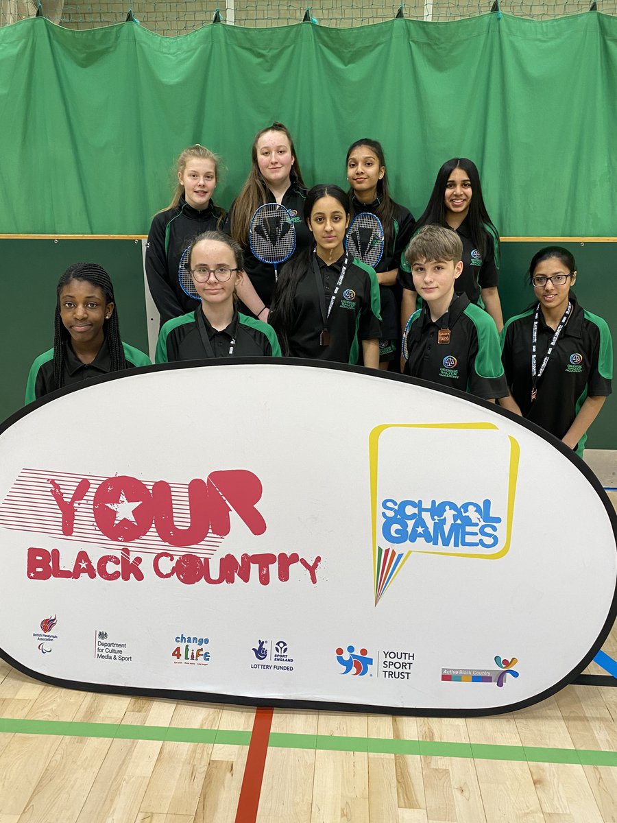 GeorgeSalterAc's tweet photo. On Monday we took the U14 and U16 Girls teams to the Black Country Badminton Finals at @wlv_uni. To get there they had to win 2 previous tournaments against other schools! 

After some intense games against tough competition, the U14 girls came 3rd and U16's 4th.

Well done! 😀 https://t.co/cE8nBD0Aq3