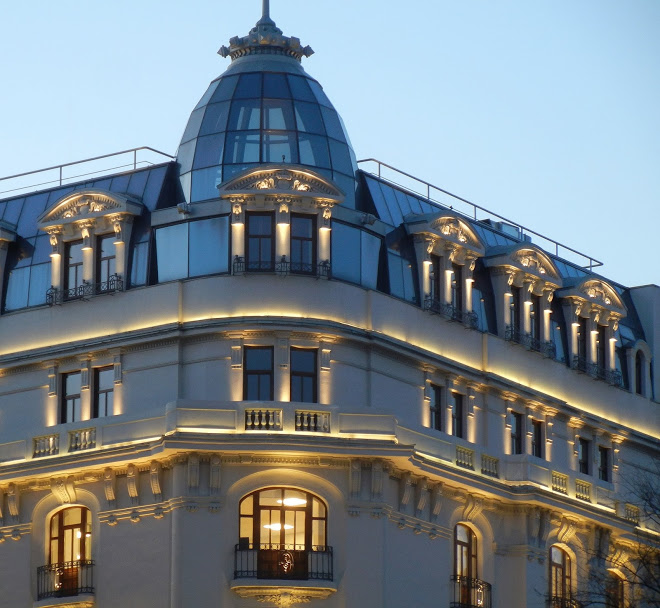 Vom erfolgreichen Unternehmer zum passionierten Hotelier. 3-5* Hotel Immobilien zum Kauf. Stadt, Ferienregion, Airport. Ab 100 Zimmer. Mehr dazu 👉bit.ly/2UL0yO8