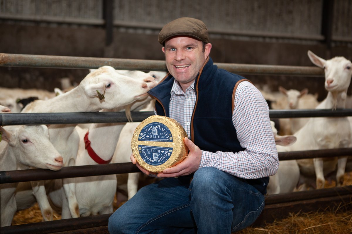 SlaneFoodCircle's tweet photo. The first Slane Food Circle Tour of 2020 takes place on 15th March. 
Join us on a guided tour to 4 producers &amp; their working farms to get a glimpse into how they rear, grow &amp; make their own produce using ancient techniques.
Book here 👇
https://t.co/P27UbAoRs2
#SlaneFoodCircle https://t.co/5bKdn4aPPE