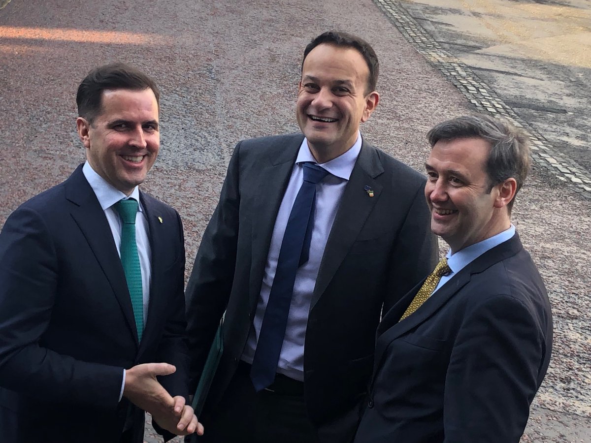 Leo Varadkar (@leovaradkar) on Twitter photo Just arrived at the European Financial Forum in Dublin Castle where I’ll be talking about the prospects for the economy, our financial sector, and probably a word or two on politics too <a href="/michaeldarcy/">Michael D'Arcy</a> <a href="/MartinDShanahan/">Martin D Shanahan</a> Just arrived at the European Financial Forum in Dublin Castle where I’ll be talking about the prospects for the economy, our financial sector, and probably a word or two on politics too <a href="/michaeldarcy/">Michael D'Arcy</a> <a href="/MartinDShanahan/">Martin D Shanahan</a>