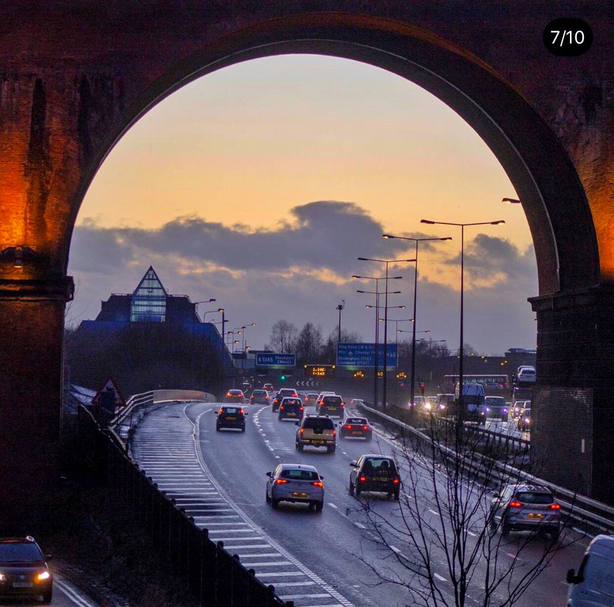 StockportMBC's tweet image. Some say the Stockport pyramid should be part of the Seven Wonders of the World...

Photo by stxndmedia📸