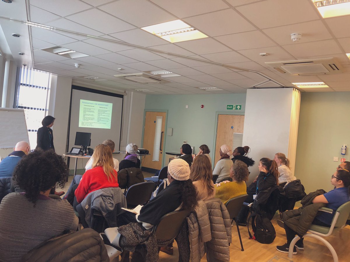 MikkoEnoc's tweet photo. #stopthepressure through attending Pressure Ulcer Prevention and Management Training. @CLCHNHSTrust  @AgnesCollarte #pressureulcer https://t.co/HFHZhvOfBF