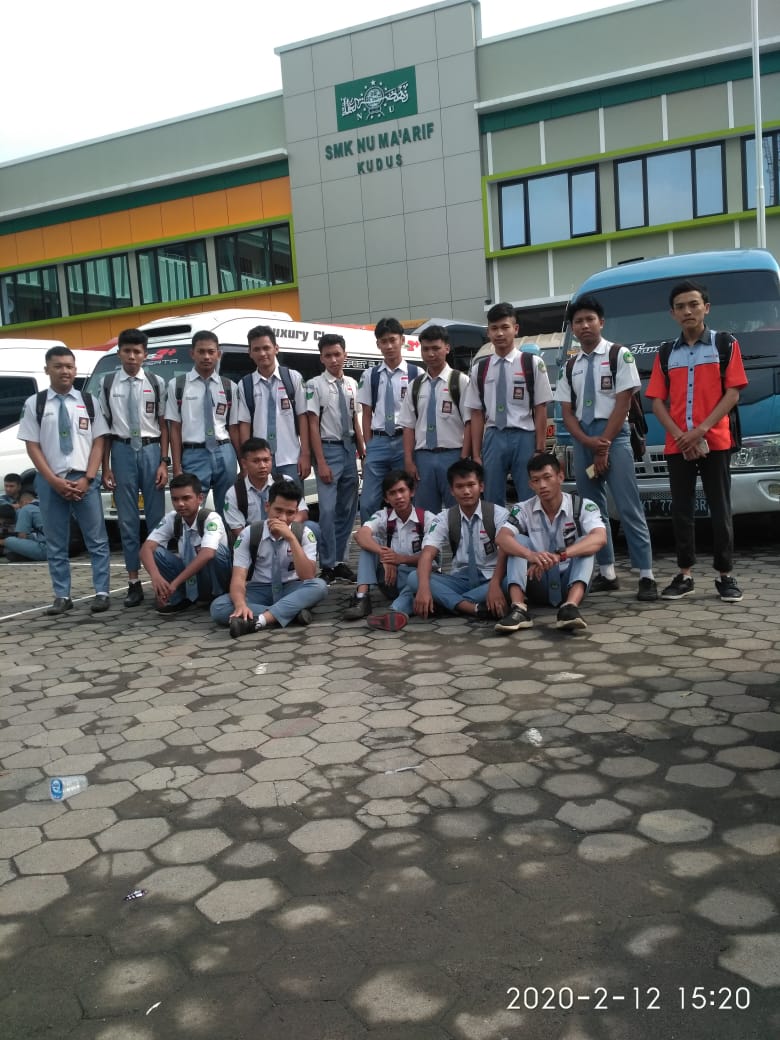 Smkijepara's tweet photo. Siswa-siswa SMK ISLAM JEPARA mengikuti seleksi recruitment PT. GS BATTERY di SMK NU MA'ARIF Kudus.
Semoga mendapat hasil terbaik.
Smkira Bisa
#recruitmentbkksmkislam https://t.co/6PxIGkPmDy