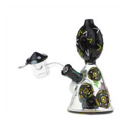 Looking for that beautiful head turning rig? Do you want to stand apart from the croud but still enjoy nice cool, smooth smoke? Well then the Stonut is perfect for you! weedonline.com/index.php/prod…