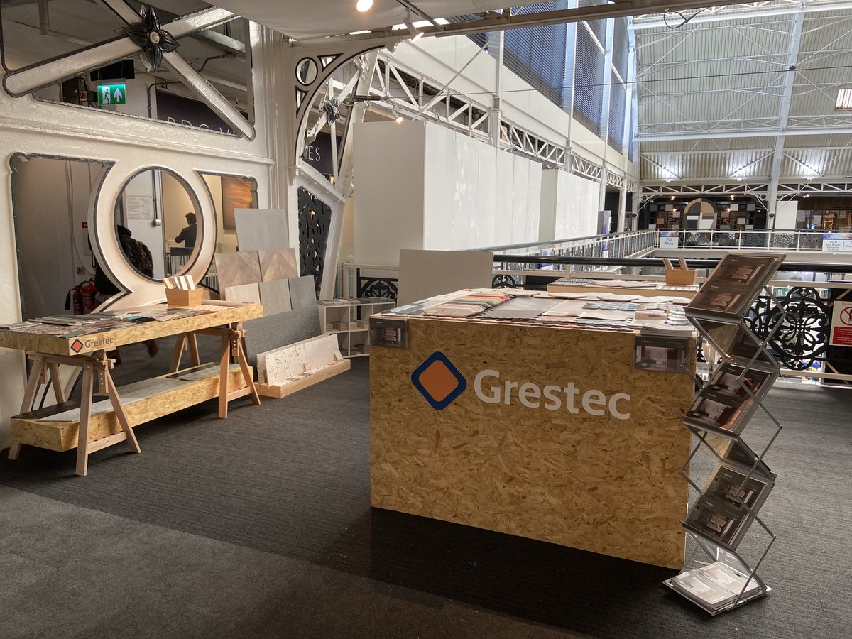 grestectiles's tweet photo. Doors are now open for day two of the Surface Design Show! Come and see us on stand 600 and inside our studio, we're located on the gallery level.
#sds2020 #surfacethinking #tiles #interiordesign #inspo #exhibition #london @surfacethinking https://t.co/68khVGxtAt