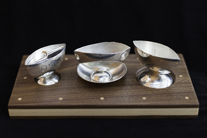 AGJArt's tweet photo. AGJA Member, Jim Cohen will be exhibiting and selling his work at the American Craft Council Shows in Baltimore (2/21-23), and Atlanta, (3/13-15). #AGJA #art #Judaica #metalwork #AmericanCraft
Learn more at https://t.co/PJsafEjeDd https://t.co/OoiLPP3kb8