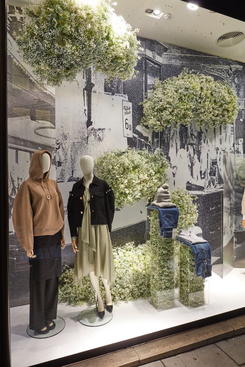 Timeless fashion <a href="/FenwickStores/">Fenwick</a> in collaboration with <a href="/FlourishTrading/">Flourish Trading</a> #retaildesign #windowdisplay #visualmerchandising #wholesale #artificalflowers