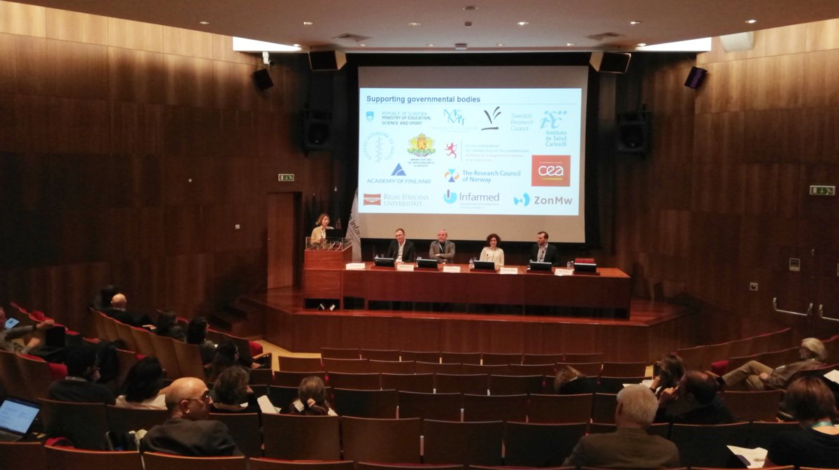 EatrisEric's tweet photo. Our community's engagement and funders' commitment give us the necessary energy to continue. We are grateful! Together we can turn personalised medicine into a European Reality. #EATRISAnnualMeeting2020 #PersonalisedMedicine @INFARMED_IP https://t.co/I1y1HXzNnI