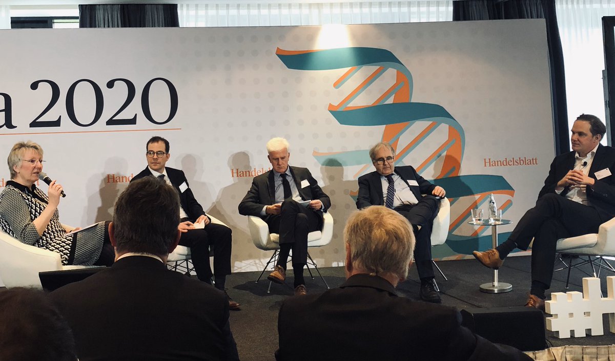 Was rechtfertigt den Preis für Medikamente und wie können Evidenzdaten smart erhoben werden? - spannende Diskussionen beim Tag 2 vom <a href="/handelsblatt/">Handelsblatt</a> #HBPharma 2020