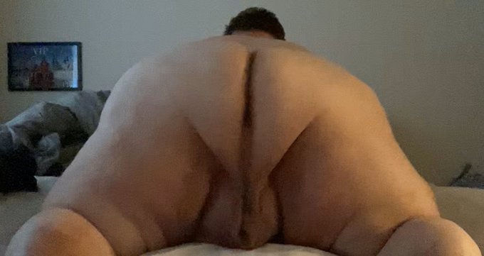 I&rsquo;m ready for ya! #superchub #fatass https://t.co/sg1jwDGfXv<a href="/tag/superchub"class="tags">#superchub</a><a href="/tag/fatass"class="tags">#fatass</a>