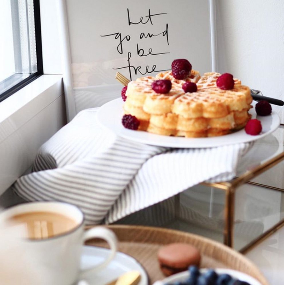 DermaOrganicsUK's tweet photo. All you need is S E L F L O V E... starting with breakfast in bed ๐๐ฝ๐Top it off with some of your fave Derma Organics products for the perfect start to #vday weekend! ๐#treatyourself #wafflesfordays https://t.co/ZGM2eHouZb
