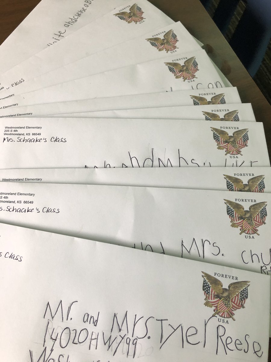 ksschaake's tweet photo. @ksschaake @WestyElemSchool 
Sending a special note to our parents!!!❤️ The kids enjoyed writing the letter, addressing the envelope and mailing it at the post office. https://t.co/iJNQCfGSnx