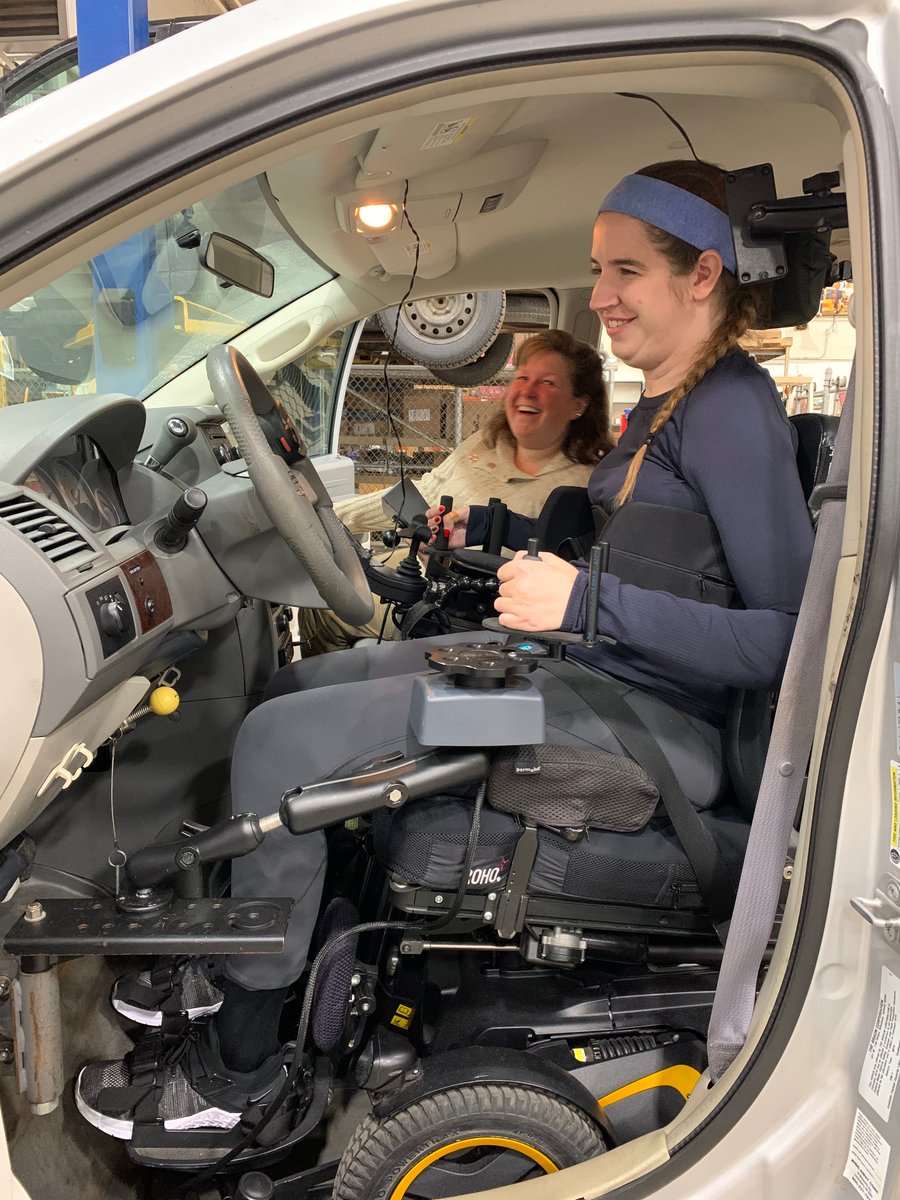 Four years ago, Denna Laing suffered a tragic spinal cord injury that left her without feeling in her legs and with limited movement in her arms. A week ago, she earned her driver's license.

uscho.com/2020/02/11/for…