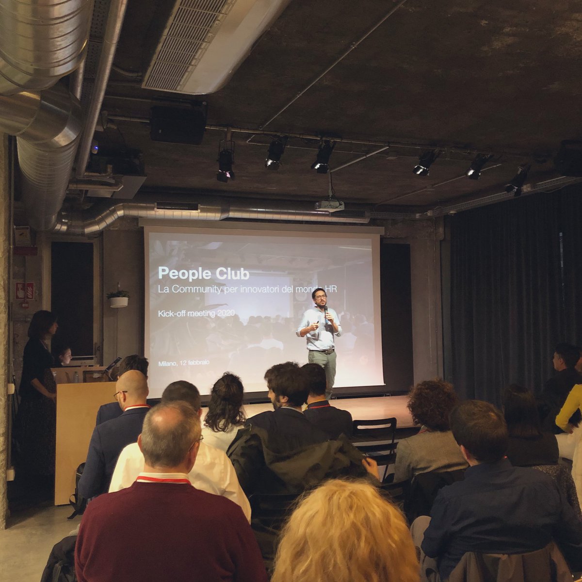 Oggi presentiamo la nuova edizione di #PeopleClub, la community #TalentGarden per gli innovatori del mondo HR! Scopri di più: peopleclub.talentgarden.org