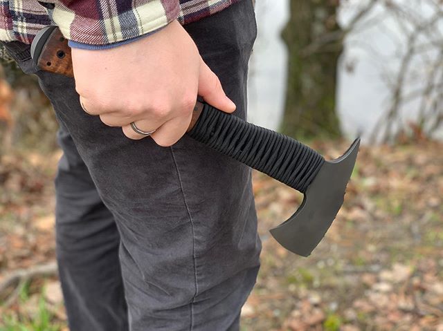 offbaseco's tweet photo. Combat Camping Axe? Camping Combat Axe?
#winklerknives #combataxe #axe #tomahawk #supportsmallbusinesses #supportourtroops #veteranowned #virginiabeach #virginia #hamptonroads #757collective #doubletapsurplus #tactical #everydaycarry https://t.co/0L3dQcHo4l