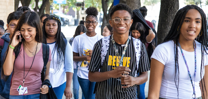 dallasschools's tweet photo. BIG NEWS: Three #DallasISD schools are nominated for National Blue Ribbon honors!

Huge congrats to: @LongfellowCEA @LassiterECHS &amp; @EdwardTitche!

Learn more➡️ https://t.co/woJCF1rD4B https://t.co/DyTkosvnPk