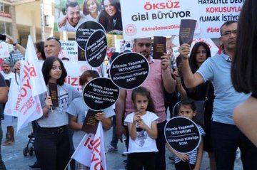 umitkaraegt's tweet photo. #ZiyaHcmÇocuklarımıziçin

Ziya hocam her paylaşımınızda çocuklar ile ilgili hassasiyetinizi ortaya koyuyorsunuz,

FAKAT BİZİM DE YILLARDIR AYRI OLDUĞUMUZ ÇOCUKLARIMIZ VAR

AİLE BİRLİĞİ ŞART HOCAM

@ziyaselcuk @hmzaydg @tcmeb
@demiiryakup @okancbn @goyucel @ademcilek @turedi_adem https://t.co/6z3MCbAVt6