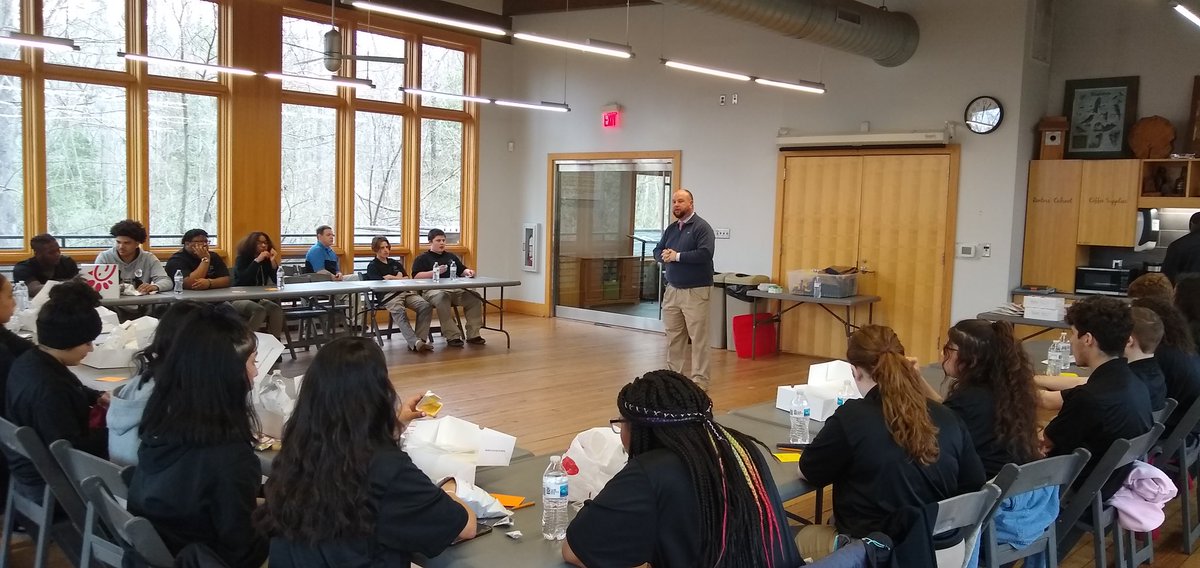 GarnerEconDev's tweet photo. Rob Smith is leading the students of the Garner Leadership Academy in leadership exercises at @TownofGarner White Deer Park @sghscareerserv @GMHSCarServ @GarnerEconDev #futureleadersintraining https://t.co/VQ12TsC2WV
