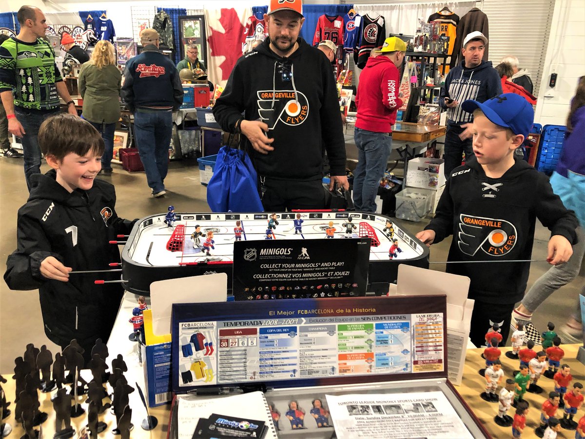 FerventEvents's tweet image. Featuring Minigols collectibles in #Canada for the first time! In Frapan's exciting introduction of the #Minigols Hockey collectibles to the Canadian market, Fervent staffed &amp;amp; manage their booth at @sportcardexpo. Reps engaged visitors to play to win a prize. #brandawareness
