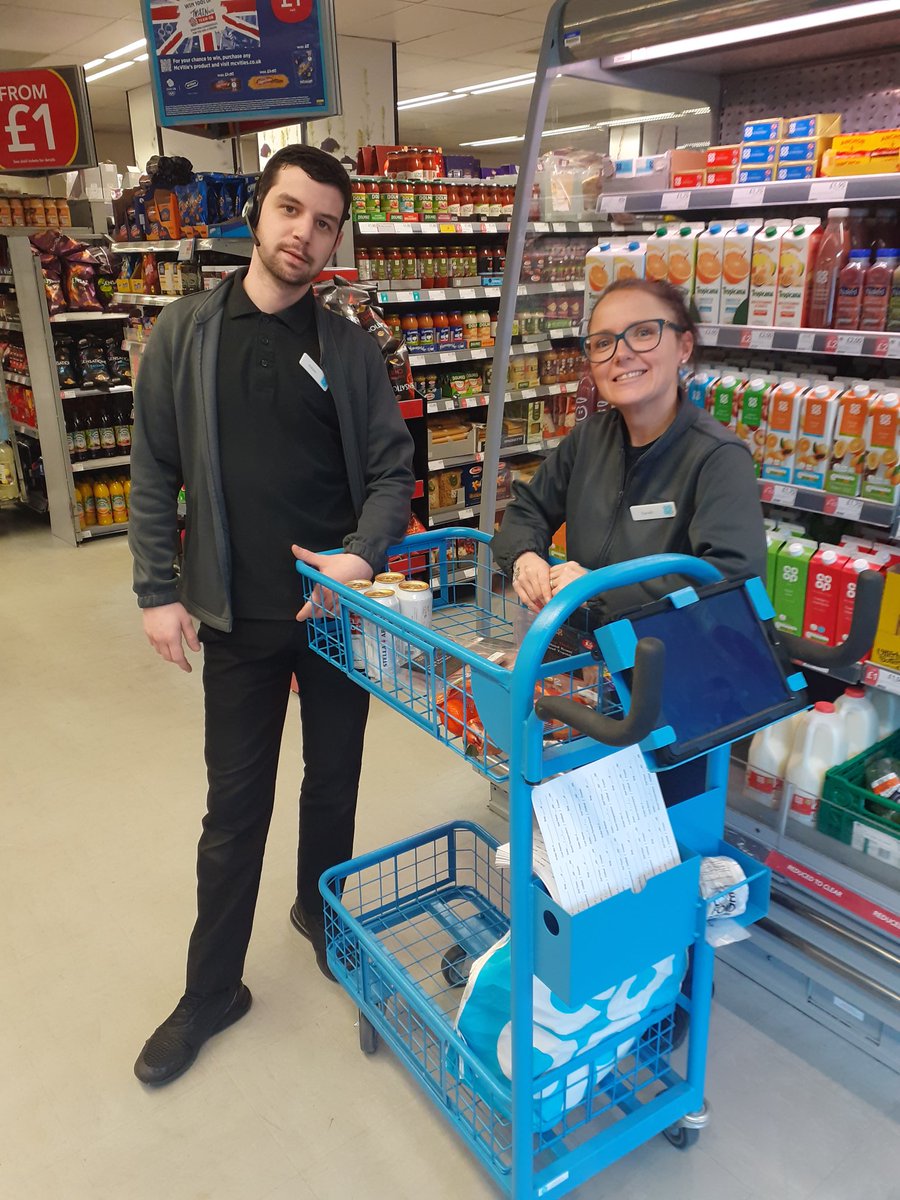 Coop Online rollout gathering pace, great to launch the next two stores in Manchester today at #blackley and #whalleyrange with another four stores launching later this week. #CoopOnline #ItsWhatWeDo @alexcunninghamm @KateGraham03 @C1____conway @butt_hazzzy