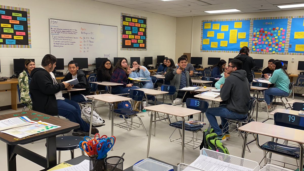 MrsAlanizMHS's tweet photo. 4th Period Business Law solving Employment Law cases. https://t.co/pilPzIU2s6
