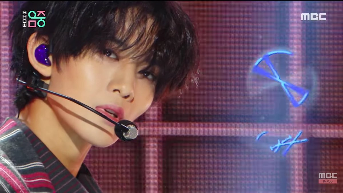 MillionZRecord's tweet photo. < Debut Album >

T×T [#HocusPocus]

"NUMB"
LIVE STAGE AT @sbsinkigayo_kr

https://t.co/tzR5ceKLTu https://t.co/kI4vFbAo7C